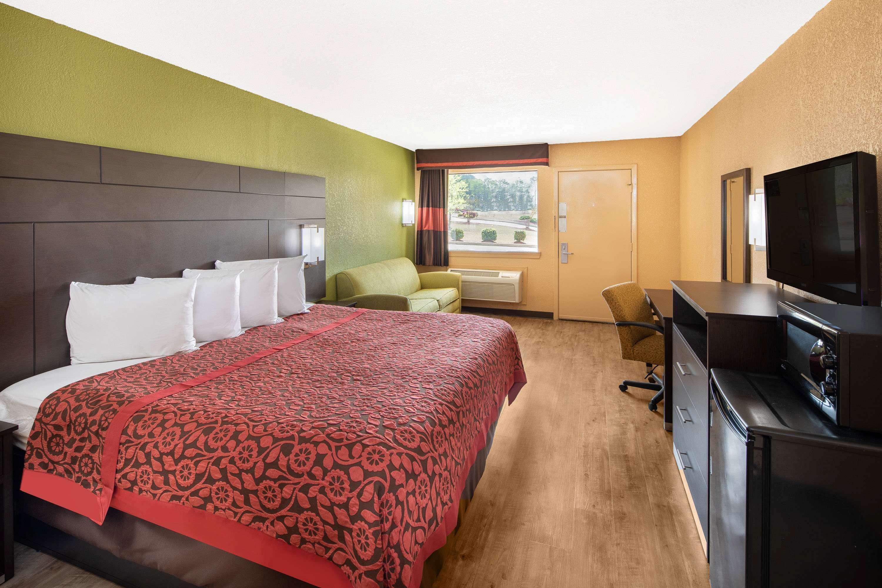 Days Inn By Wyndham Tupelo Zewnętrze zdjęcie