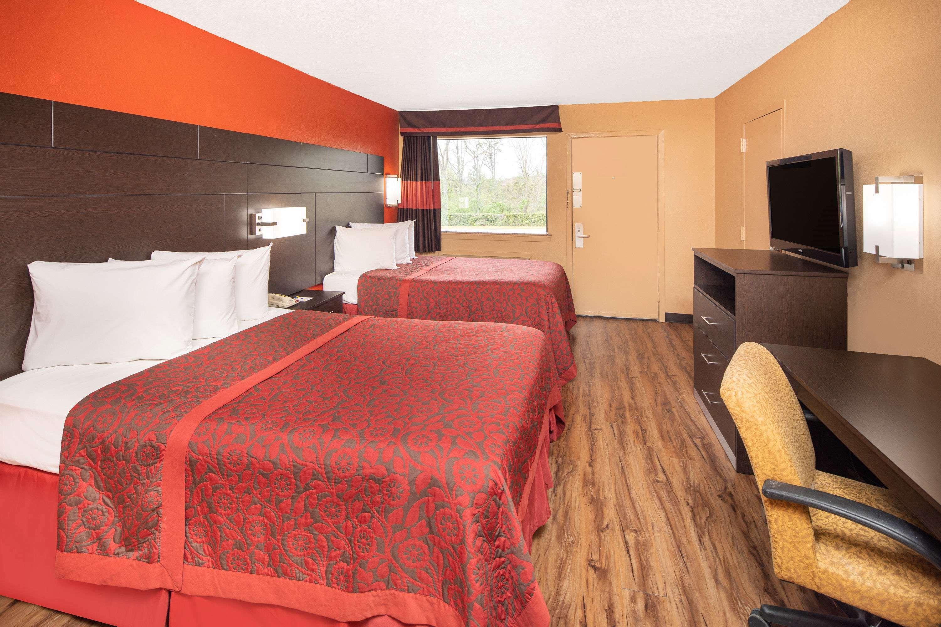 Days Inn By Wyndham Tupelo Zewnętrze zdjęcie
