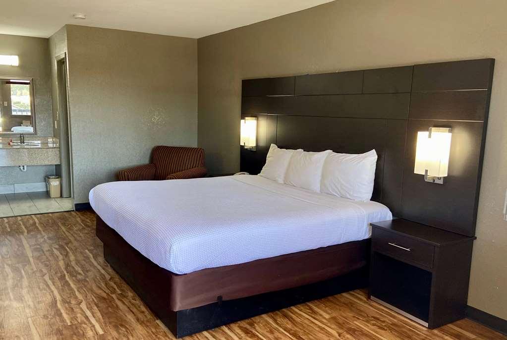 Days Inn By Wyndham Tupelo Pokój zdjęcie